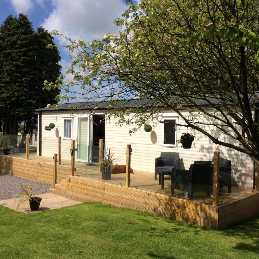 Lake District Cumbria Gilcrux Solway Firth Cabin Wigton ภายนอก รูปภาพ